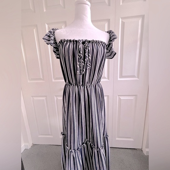 Fashion Nova Black and White Striped off shoulder Dress - Picture 2 of 7